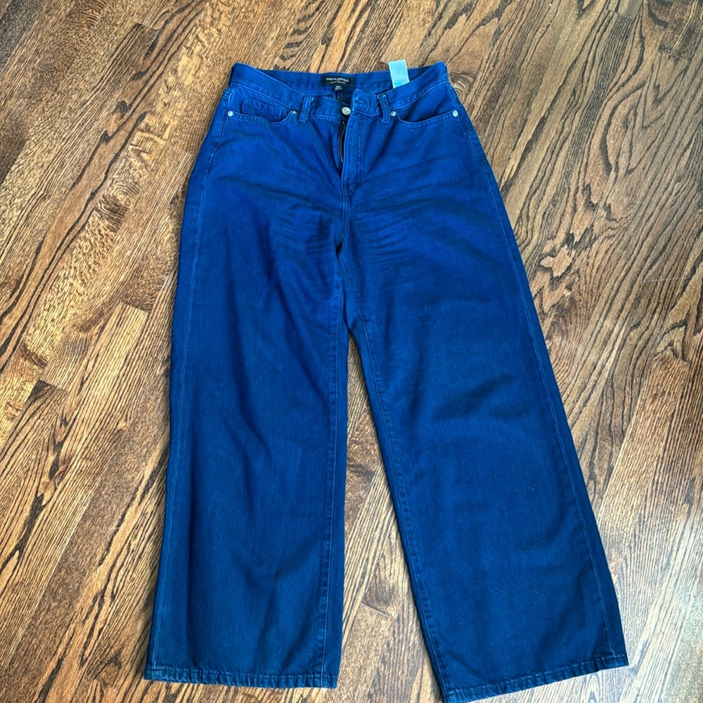 Banana Republic Curvy Wide Leg Soft Dark Denim size 6